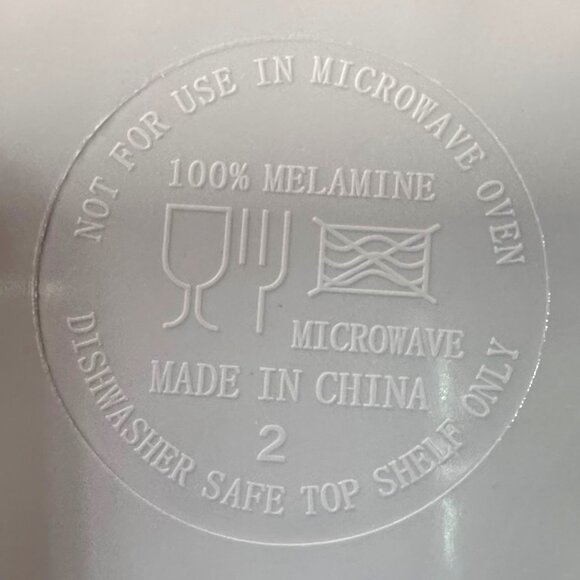 Seas The Day Nautical Melamine Plate 10" Round Blue Red Crab Anchor Beach House - Picture 4 of 7